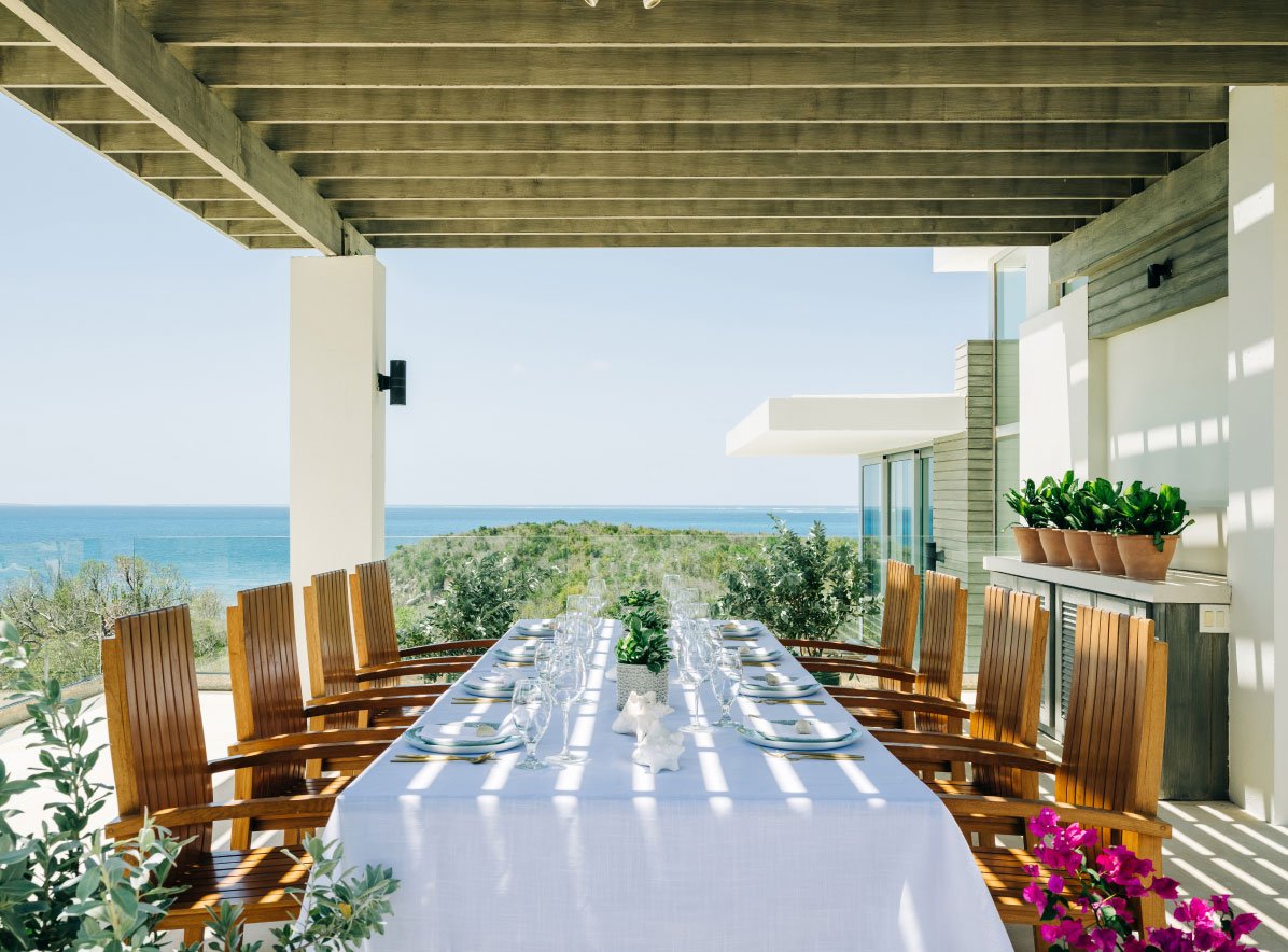 Private Dining Overlooking the Sea