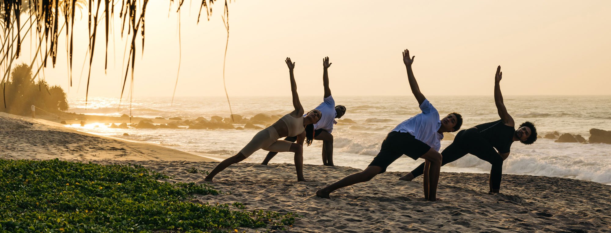 ÀNI Sri Lanka - Beach Yoga - Private Sessions
